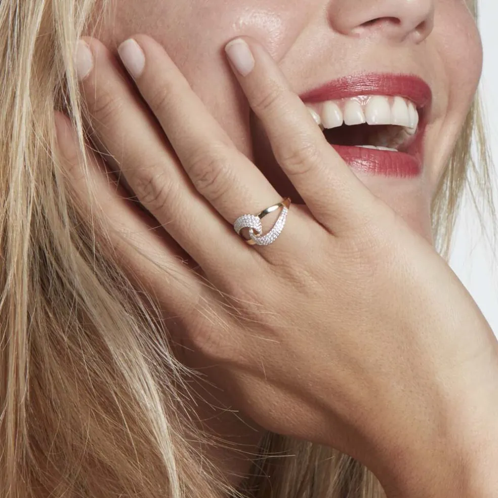 Bague Boucle D'or Or Jaune Oxyde De Zirconium