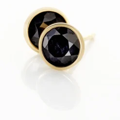 Boucles D'oreilles Puces Edy Serti Clos Or Jaune Saphir