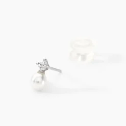 Boucles D'oreilles Puces Eolande Or Blanc Perle De Culture Et Oxyde