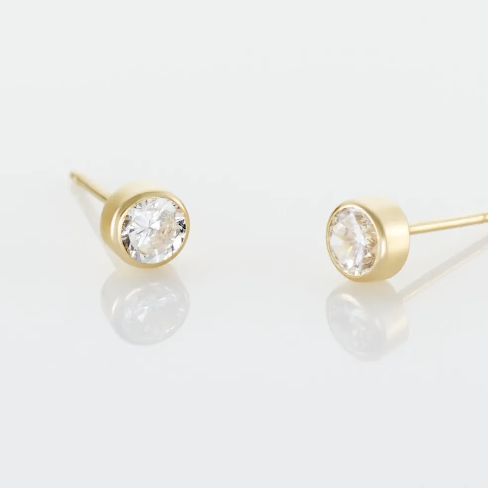 Boucles D'oreilles Puces Elda Serti Clos Or Jaune Oxyde De Zirconium