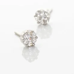 Boucles D'oreilles Puces Eleanor Fleur Or Blanc Oxyde De Zirconium