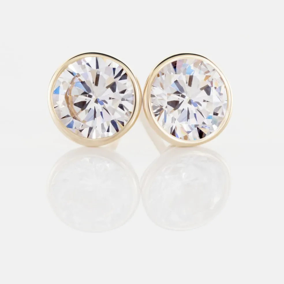 Boucles D'oreilles Puces Franze Or Jaune Oxyde De Zirconium